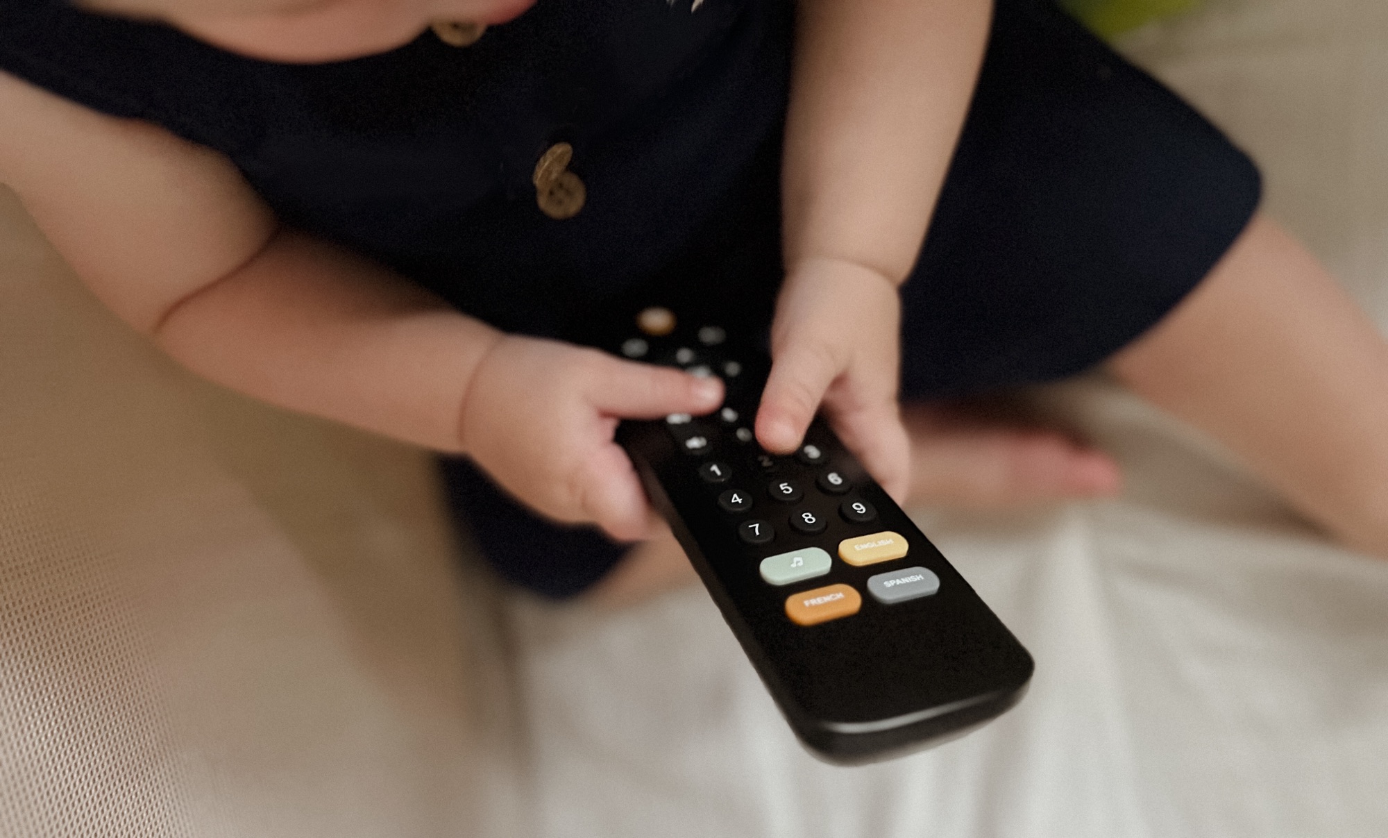 Safe and Fun Toy Alternatives for Your Baby’s Development